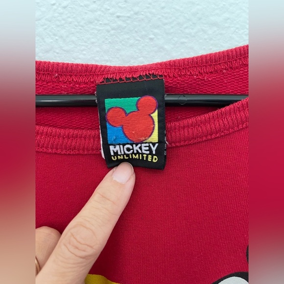 Mickey Mouse Vintage Paper Tag Rare Disney USA 2X Plus Red Womens Shirt Resort - Picture 12 of 15